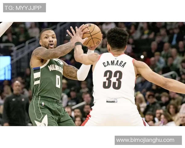 开拓者逆转太阳，利拉德砍下35分，展现超级巨星风范